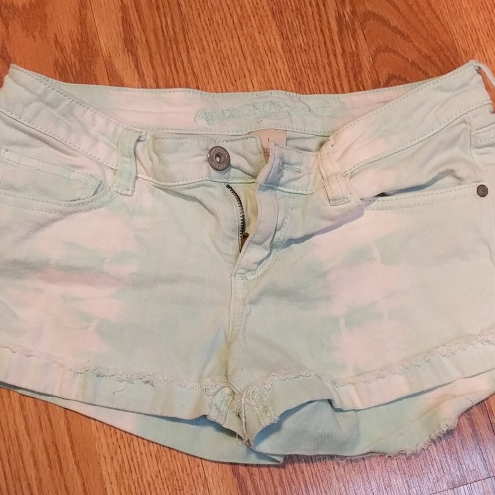 Light blue washed shorts